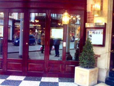 Chestertourist.com - Grosvenor Hotel La Brasserie from Eastgate Street